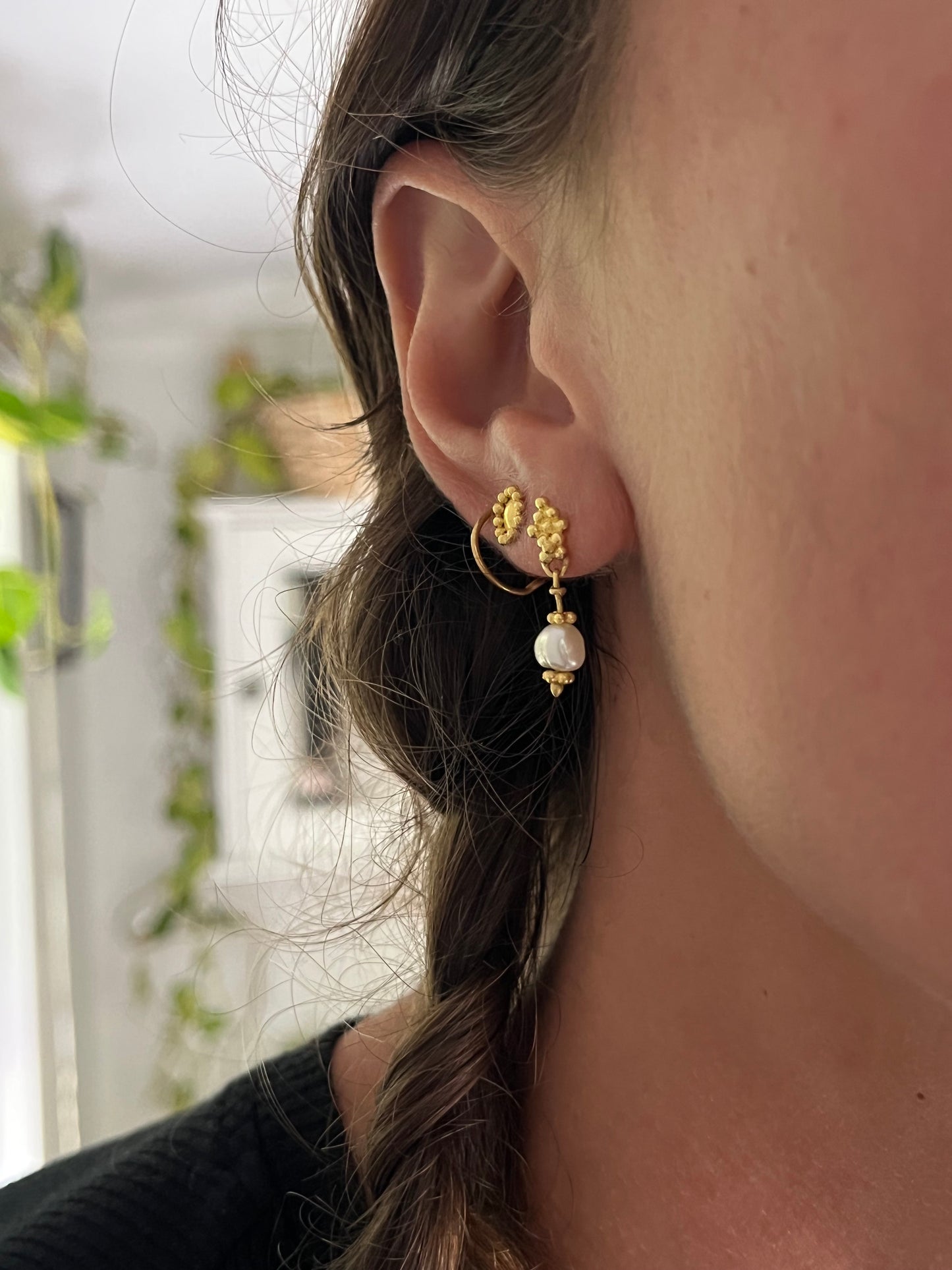 Pearl Earring